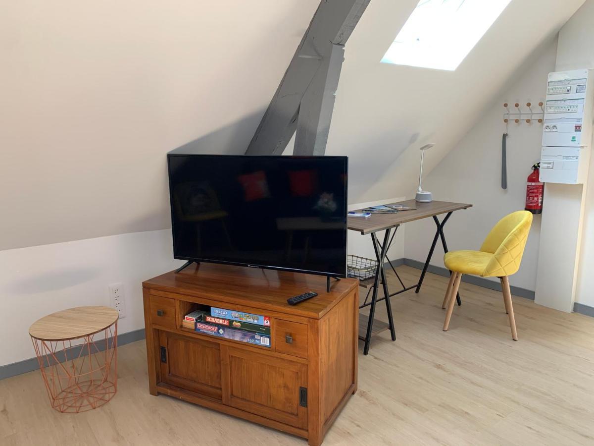 Superlogis - Sous Les Toits - T2- 3Etoiles - Blois-Hypercentre 1 Chambre 4 Personnes Bagian luar foto