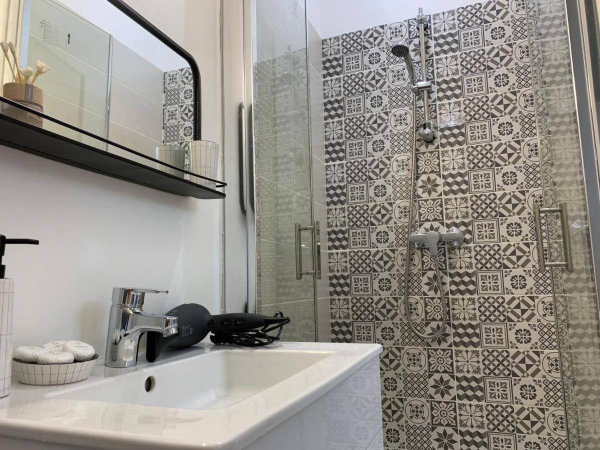 Superlogis - Sous Les Toits - T2- 3Etoiles - Blois-Hypercentre 1 Chambre 4 Personnes Bagian luar foto